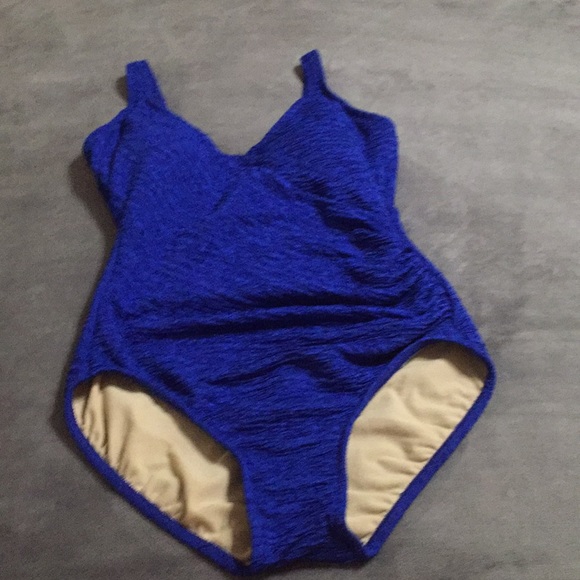 One Piece Bathing Suit Sz 14 Crepe-Look V-Neckline - Picture 3 of 16